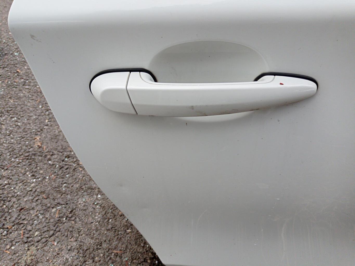 Portiera anteriore destra BMW SERIE 1 E81 Diésel - 1