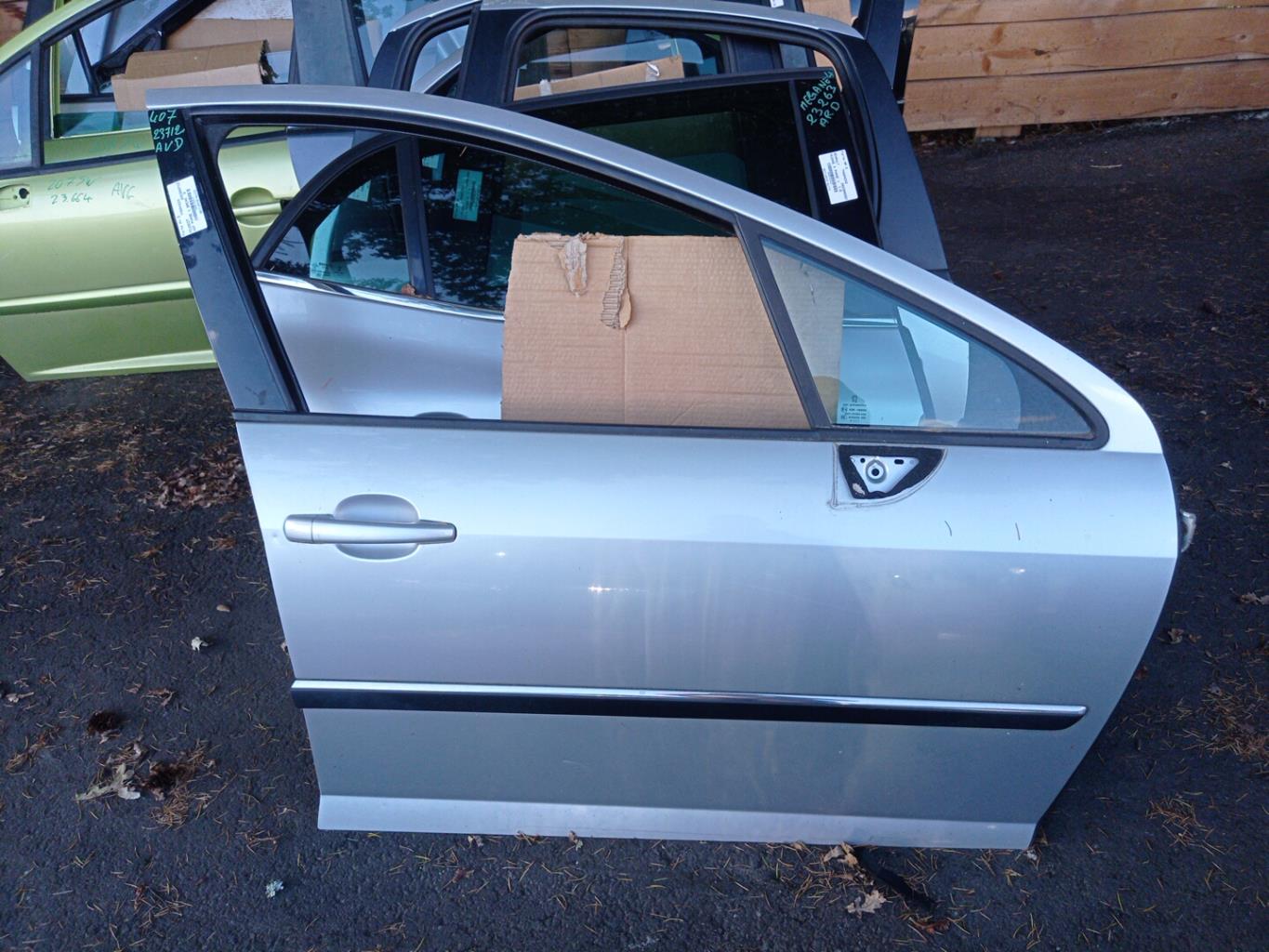 Portiera anteriore destra PEUGEOT 407 PHASE 1 BREAK Diésel - 1