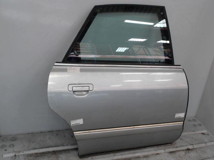 Portiera posteriore destra AUDI A8 1 PHASE 1 Gasolina - 1