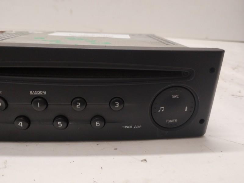 Autoradio originale RENAULT CLIO 2 PHASE 2 Diésel - 1