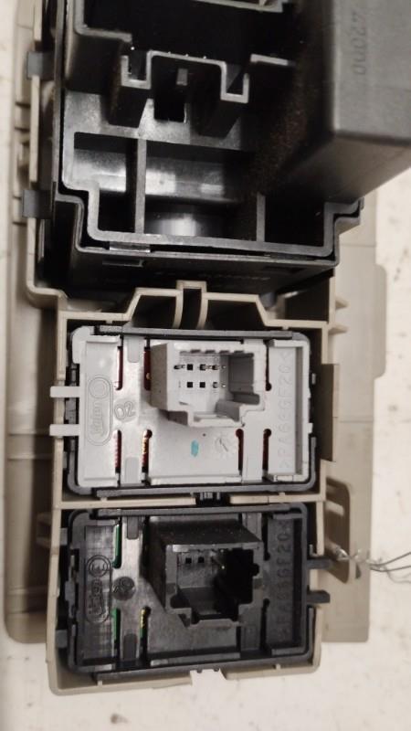 Botón/Interruptor RENAULT LAGUNA 3 PHASE 1 Diésel - 1