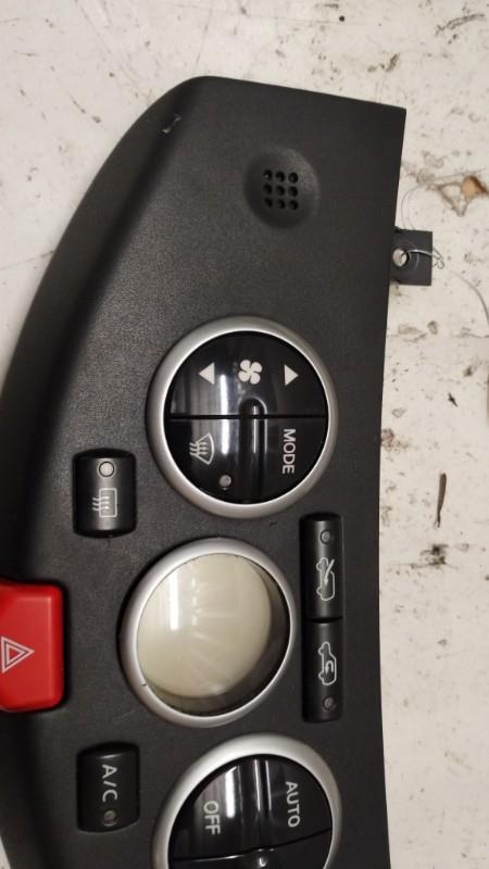 Commande chauffage NISSAN MICRA 3 PHASE 2 CABRIOLET Essence - 1