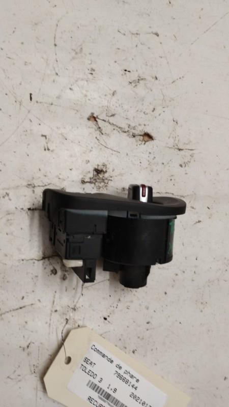 Commande de phare SEAT TOLEDO 3 Diesel - 1