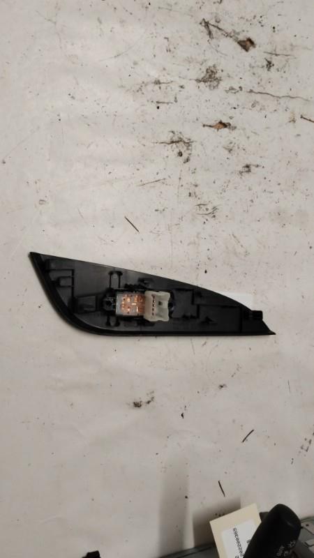 Interruttore lavacristalli posteriore destro NISSAN PULSAR Gasolina - 1