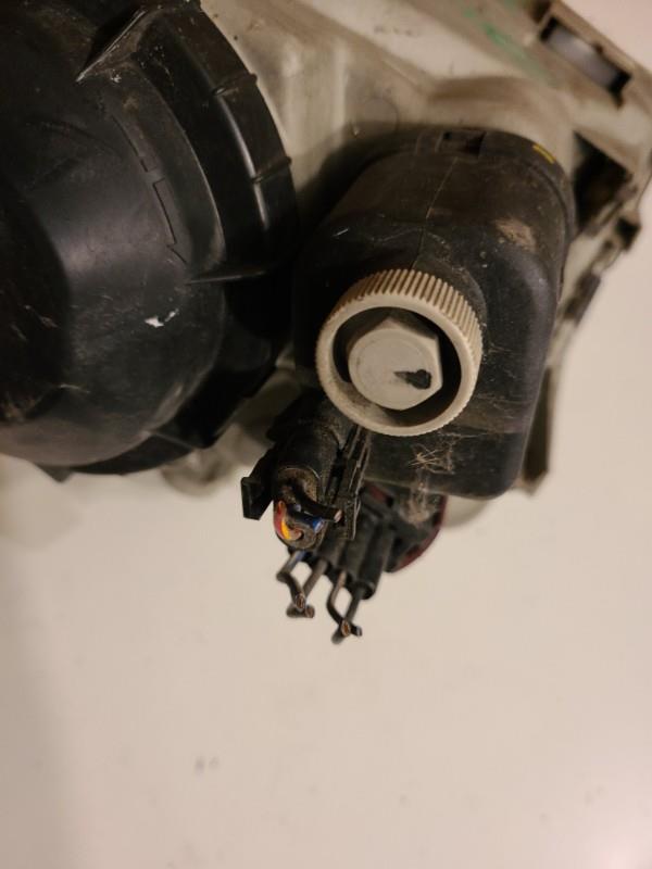 Gruppo ottico anteriore principale sinistro (luci)(faro) SAAB 900 2 Gasolina - 1