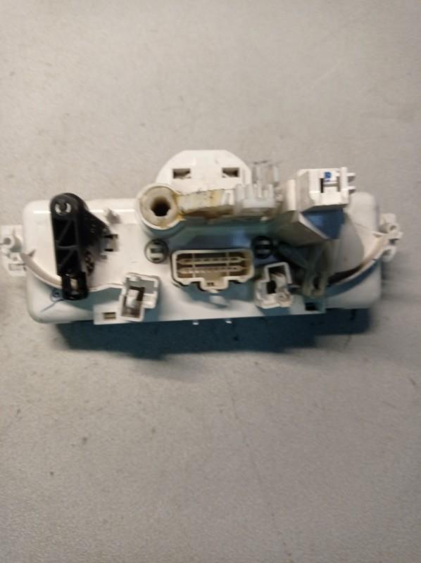 Commande chauffage RENAULT CLIO 3 PHASE 2 Diesel - 1
