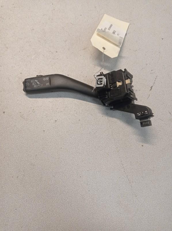 Commodo phare VOLKSWAGEN GOLF 6 Diesel - 1