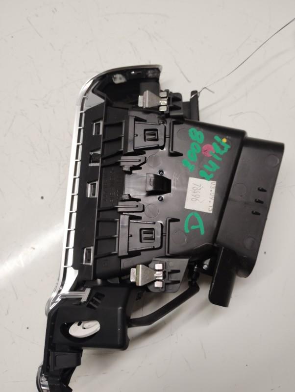 Bocchetta aerazione cruscotto anteriore destra PEUGEOT 2008 1 PHASE 1 Gasolina - 1