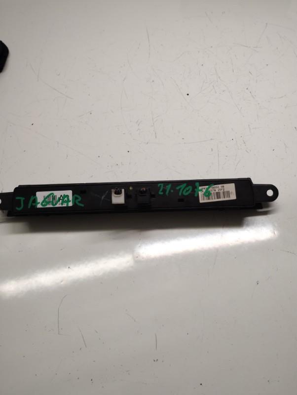 Bouton de warning JAGUAR S-TYPE PHASE 2 Essence - 1