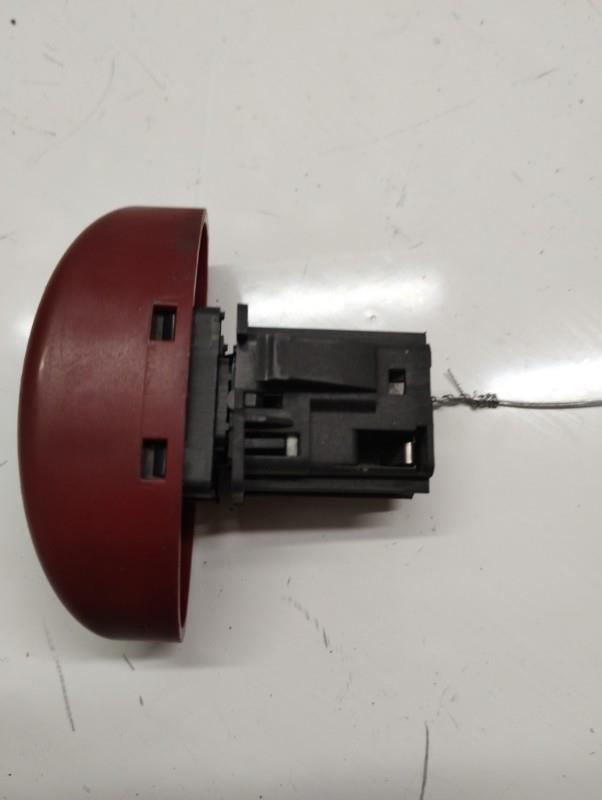 Bouton de warning PEUGEOT 206 PHASE 1 Diesel - 1