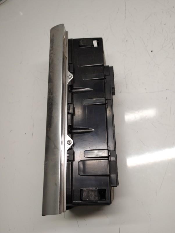 Commande chauffage AUDI A4 2 PHASE 2 Diesel - 1