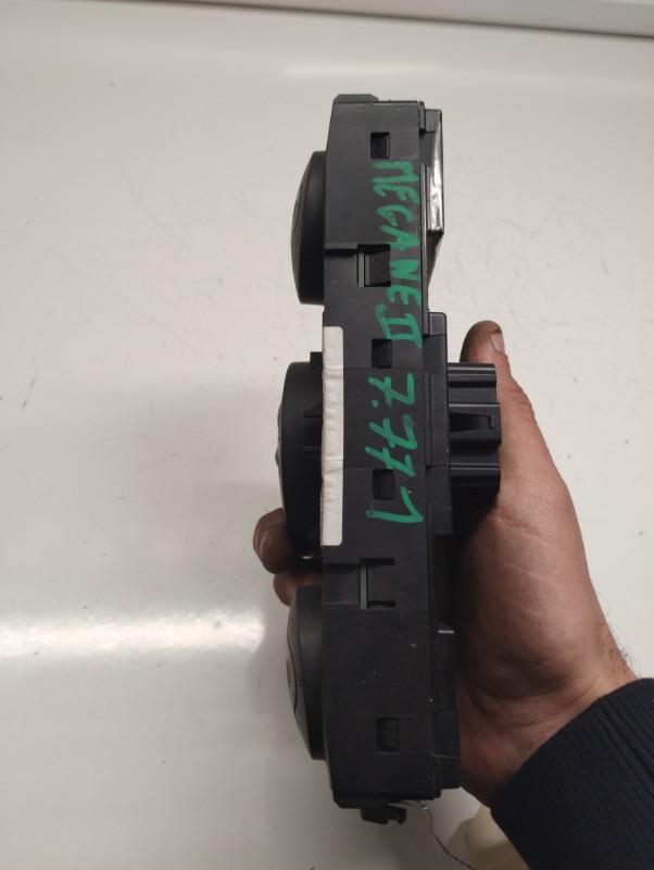 Commande chauffage RENAULT MEGANE 2 PHASE 1 Essence - 1