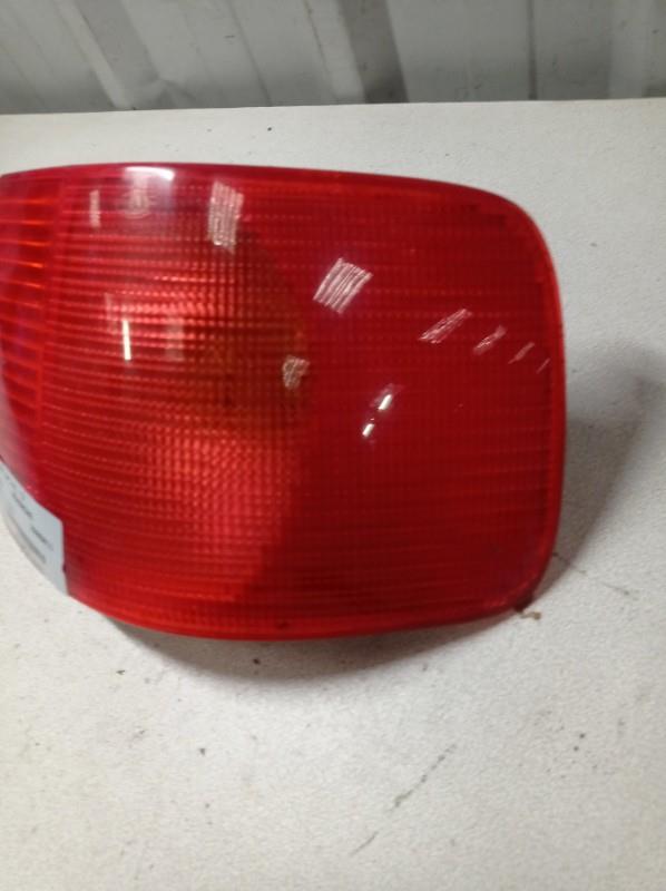 Fanale posteriore principale destro (luci) AUDI A6 1 Diésel - 1