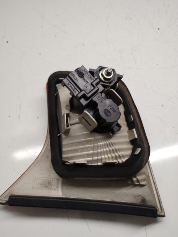 Feu arriere secondaire gauche (feux) AUDI A4 2 PHASE 2 Diesel - 1