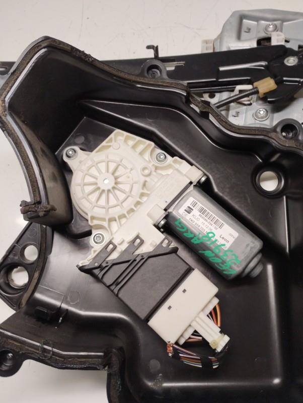 Alzacristalli elettrico posteriore sinistro SEAT LEON 2 PHASE 1 Diésel - 1
