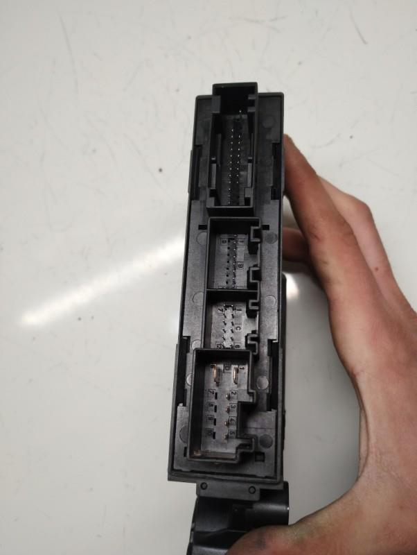 Motore alzacristalli anteriore destro AUDI A4 2 PHASE 2 Diésel - 1