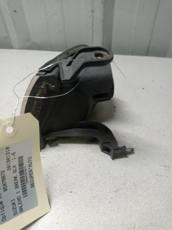 Gruppo ottico anteriore secondario destro (luci)(freccia) SUZUKI BALENO 1 BREAK Gasolina - 1