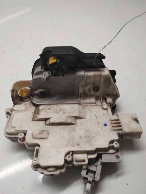 Serrure avant gauche AUDI A3 2 SPORTBACK PHASE 1 Diesel - 1