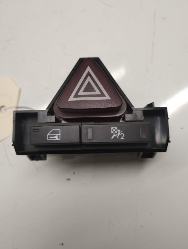 Bouton de warning OPEL CORSA D PHASE 1 Diesel - 1