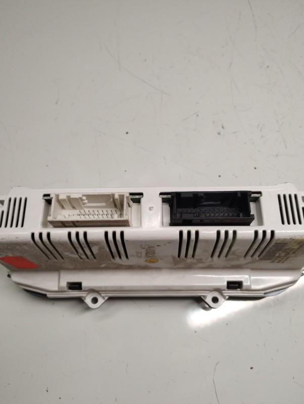 Commande chauffage FORD MONDEO 2 BREAK Essence - 1