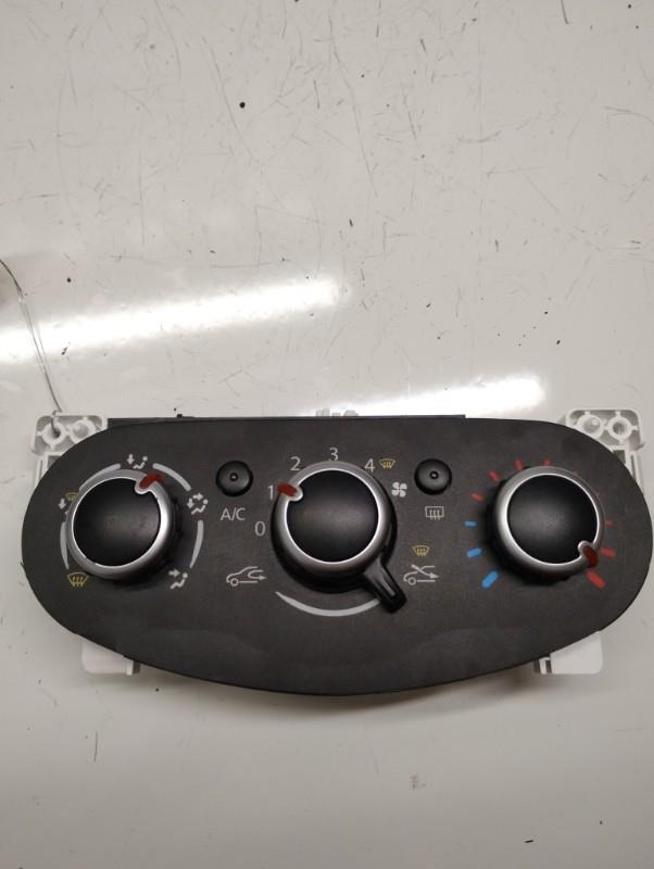 Commande chauffage RENAULT TWINGO 3 PHASE 2 Essence - 1