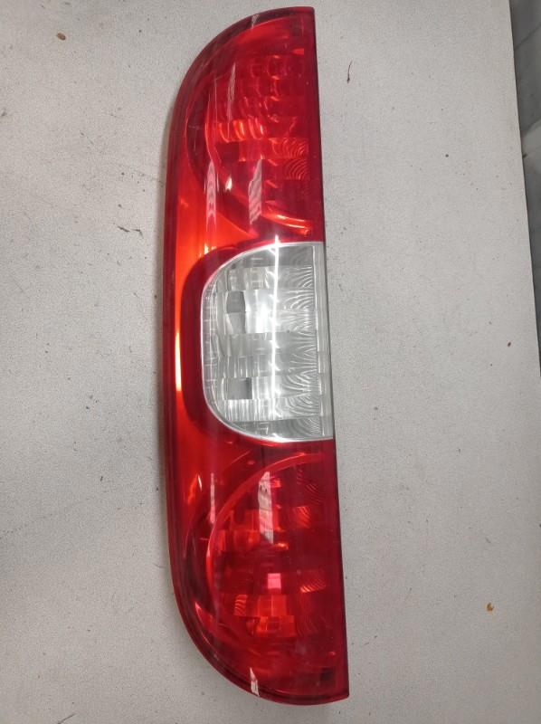 Fanale posteriore principale sinistro (luci) FIAT DOBLO 1 PHASE 2 Diésel - 1