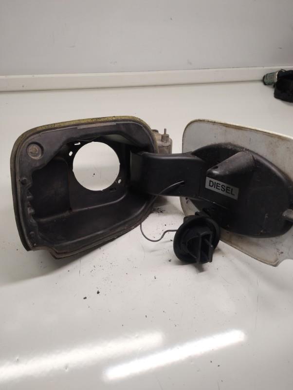 Trappe d'essence RENAULT CLIO 3 PHASE 2 Diesel - 1