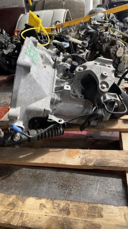 Boite de vitesses PEUGEOT 208 1 PHASE 2 Essence - 1