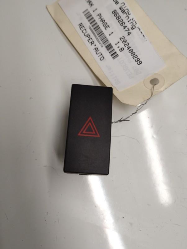 Bouton de warning FORD C-MAX 1 PHASE 1 Diesel - 1