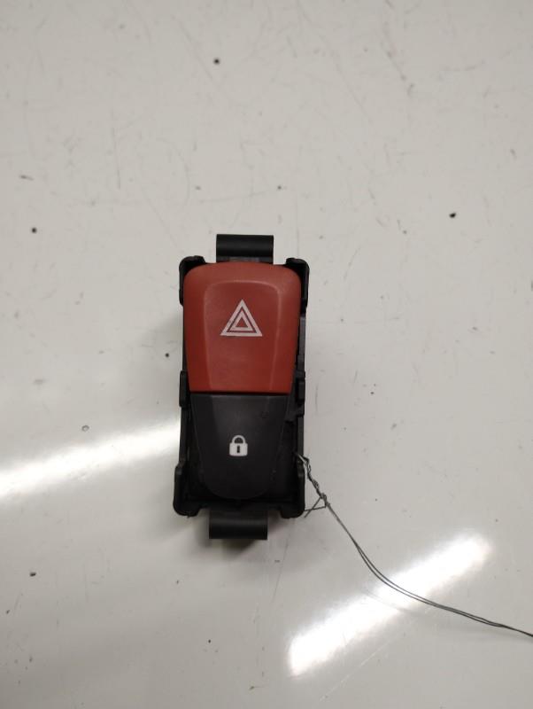 Bouton de warning RENAULT MEGANE 3 PHASE 1 Diesel - 1