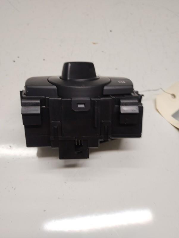 Commande de phare BMW SERIE 1 E87 PHASE 2 Diesel - 1