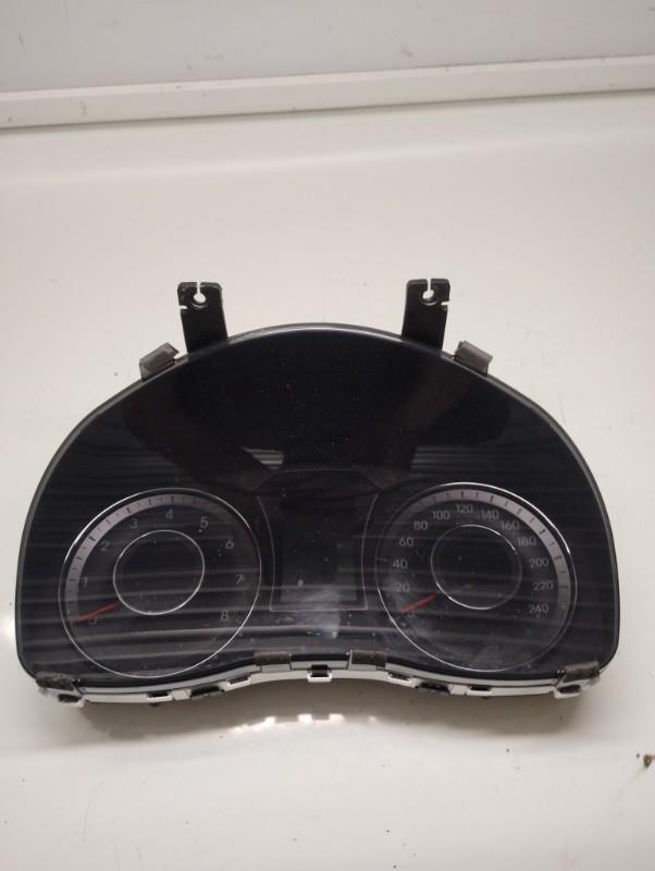 Compteur HYUNDAI I 40 PHASE 2 BREAK Essence - 1