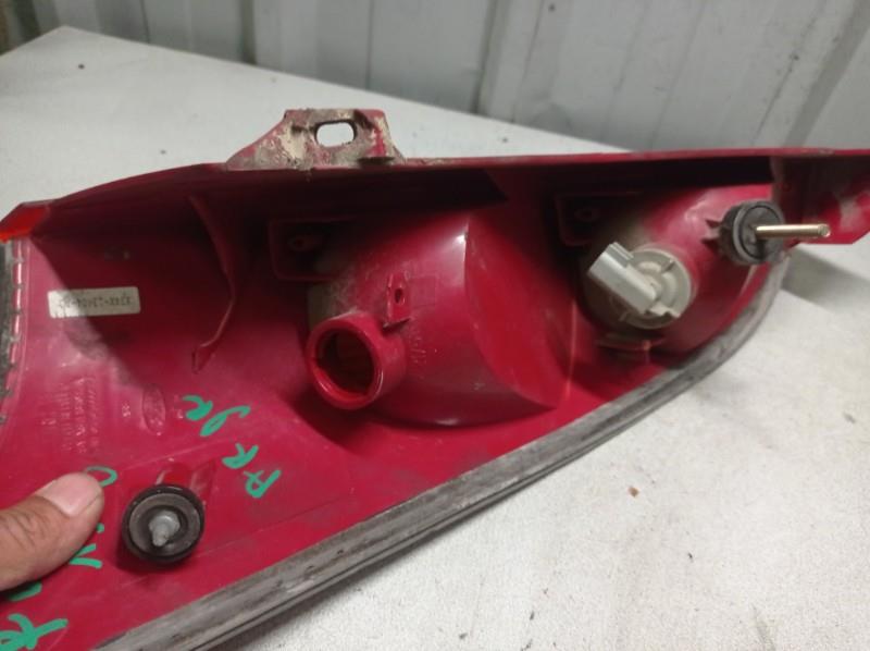 Feu arriere principal droit (feux) FORD FOCUS 1 Diesel - 1