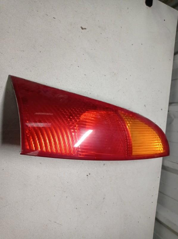 Fanale posteriore principale destro (luci) FORD FOCUS 1 Gasolina - 1