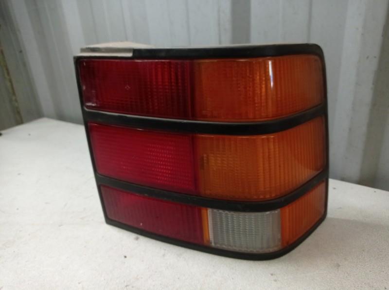 Fanale posteriore principale destro (luci) FORD SCORPIO 1 Gasolina - 1