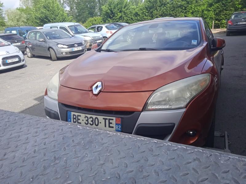 Parafango anteriore destro RENAULT MEGANE 3 PHASE 1 COUPE Diésel - 1
