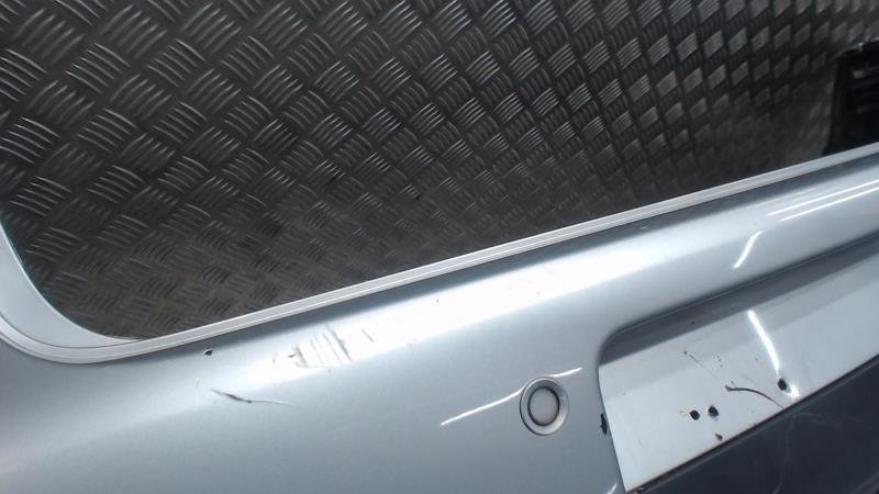Paraurti posteriore VOLKSWAGEN GOLF 5 Diésel - 1