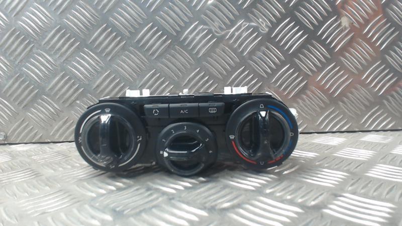 Commande chauffage PEUGEOT 2008 1 PHASE 1 Diesel - 1