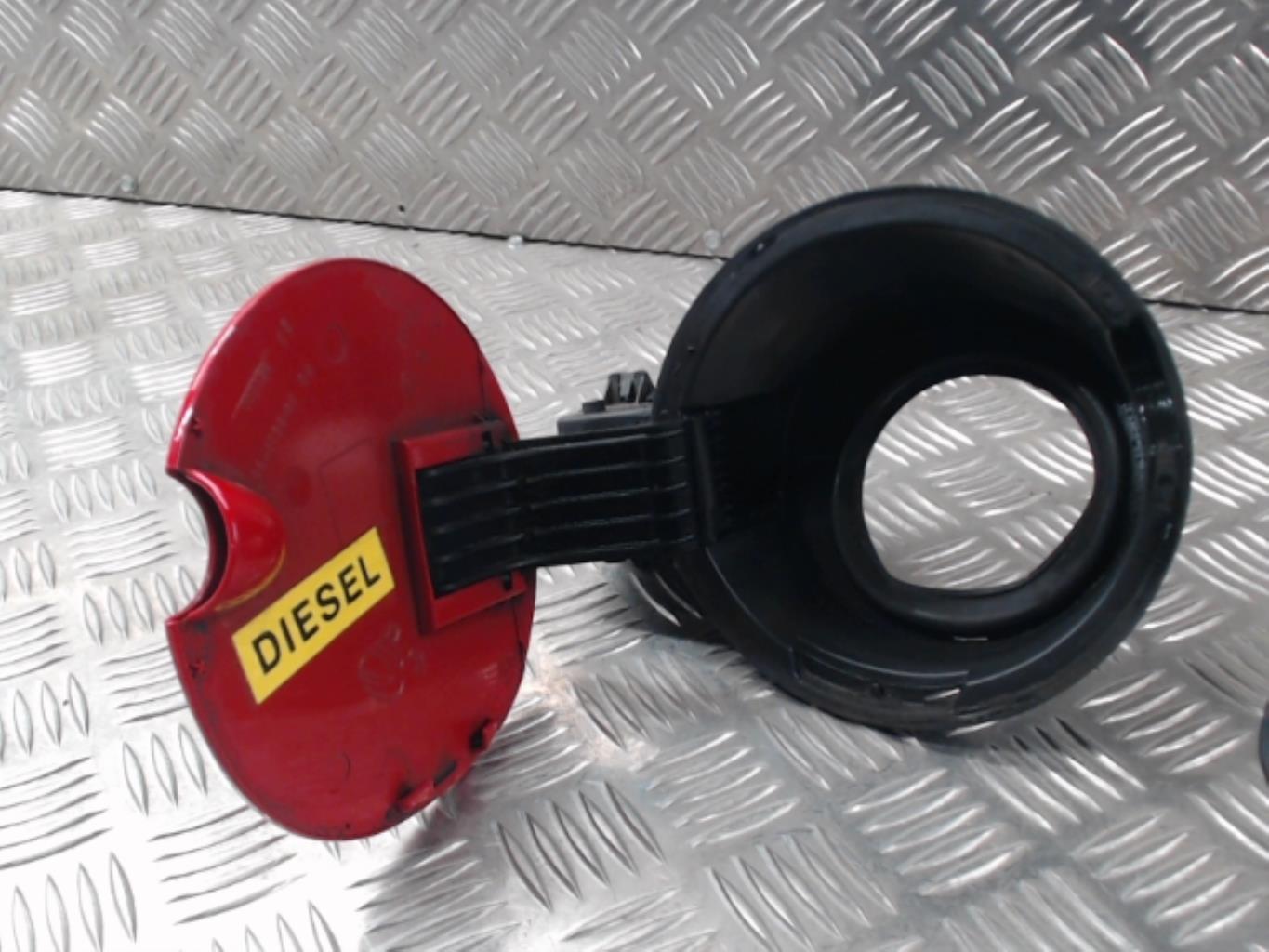 Trappe d'essence CITROEN C2 PHASE 1 Diesel - 1