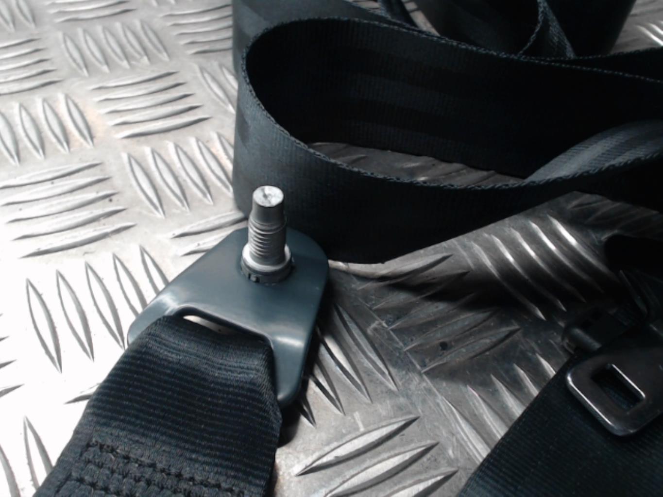 Cintura di sicurezza posteriore destra PEUGEOT 308 1 PHASE 1 Diésel - 1