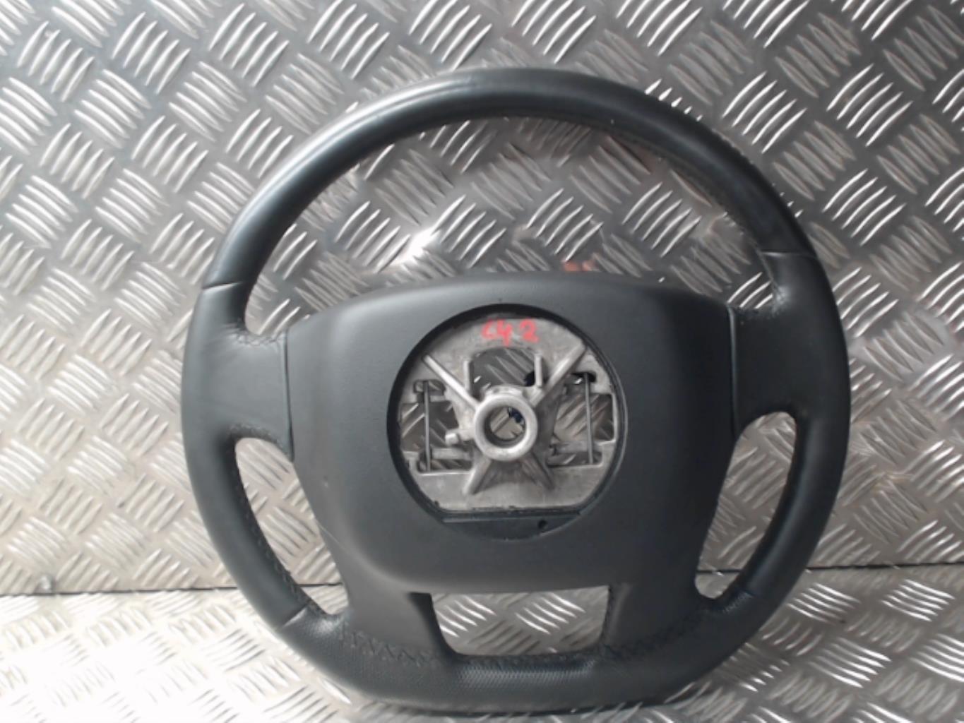 Volant CITROEN C4 2 PHASE 1 Diesel - 1