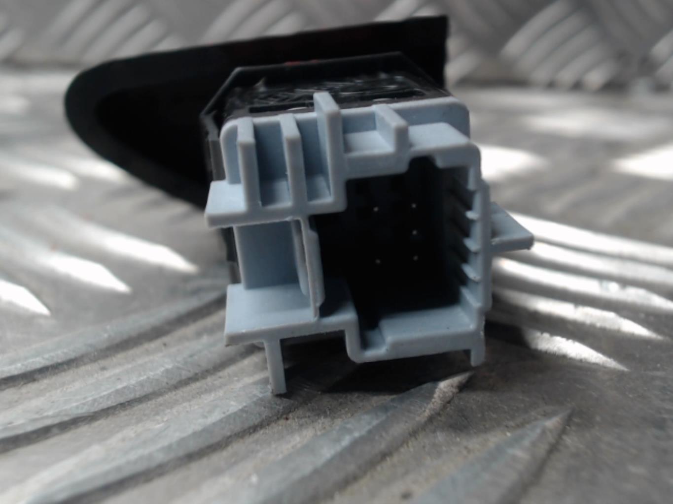 Commande de fermeture centralisee RENAULT CLIO 4 PHASE 1 Diesel - 1
