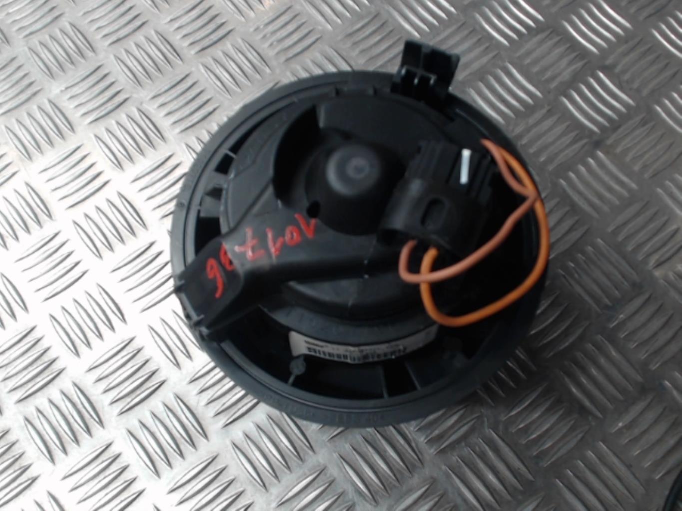 Pulseur d'air RENAULT CLIO 4 PHASE 1 Diesel - 1