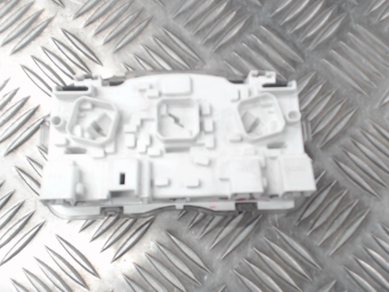 Eclairage de plafonnier CITROEN C4 2 PHASE 1 Diesel - 1