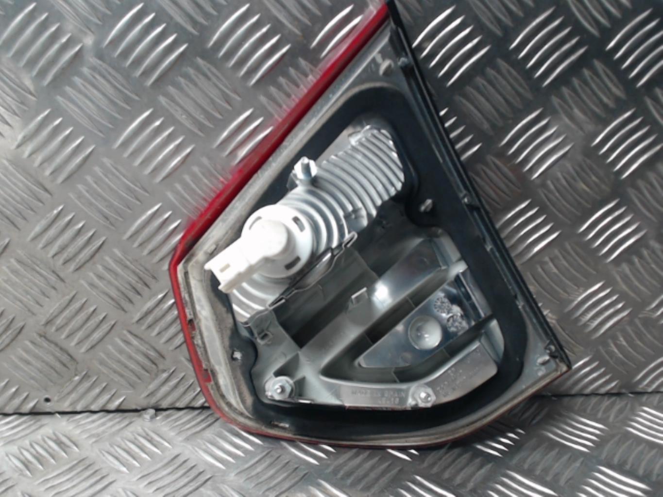 Feu arriere secondaire gauche (feux) CITROEN C4 PICASSO 1 Diesel - 1