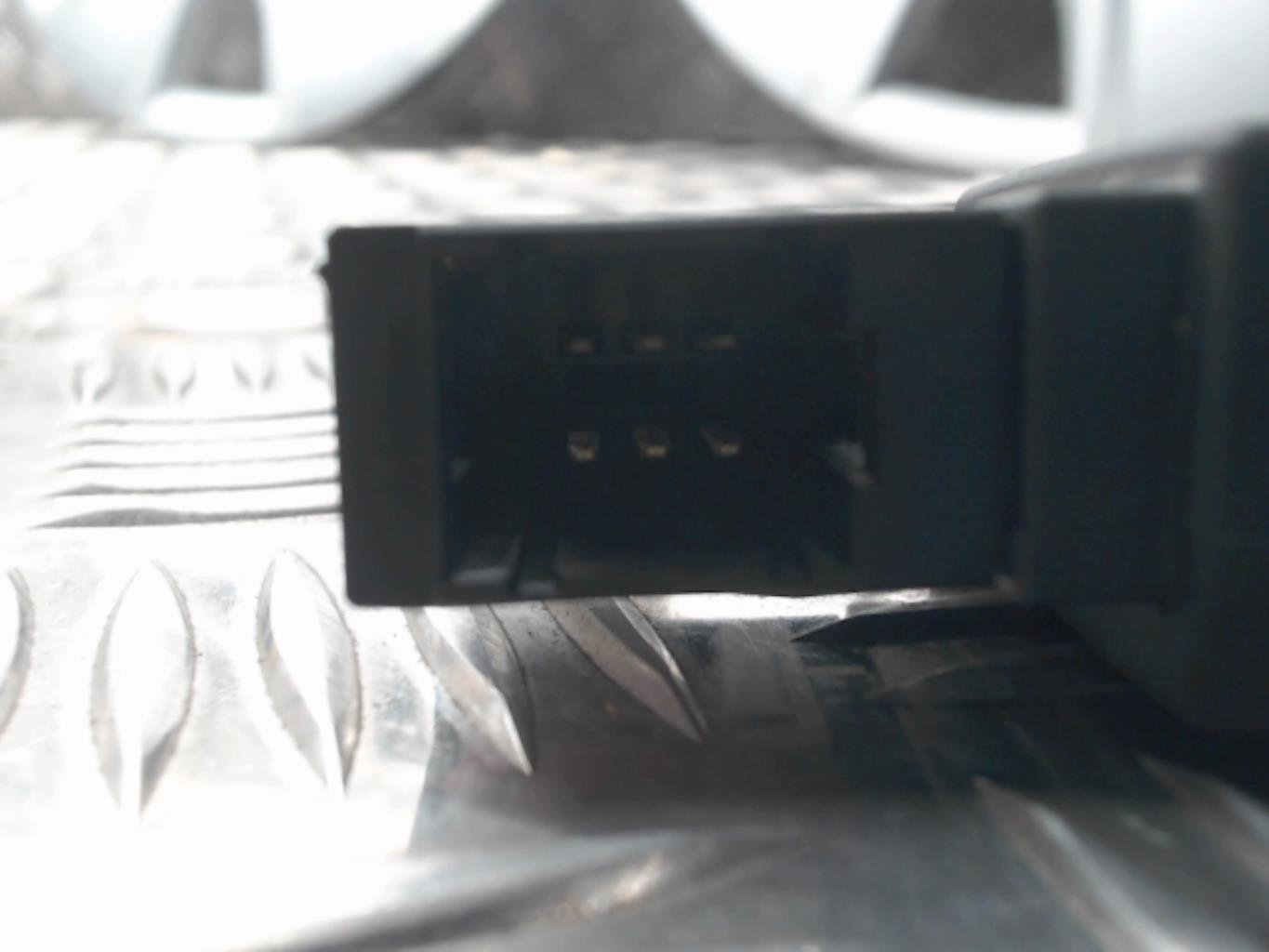 Commande autoradio RENAULT CLIO 4 PHASE 1 Diesel - 1