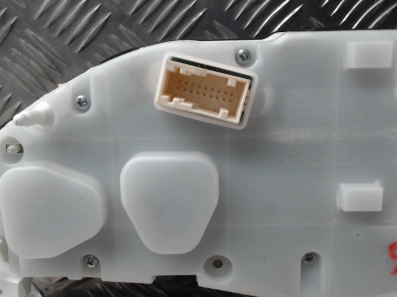 Compteur PEUGEOT 208 1 PHASE 2 Diesel - 1