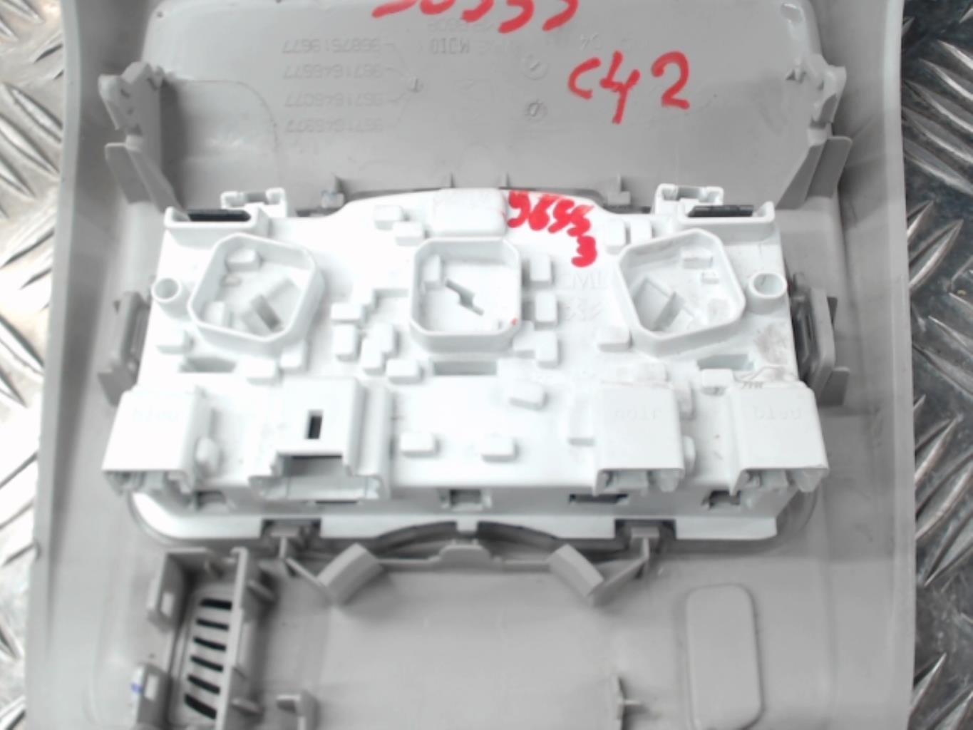 Eclairage de plafonnier CITROEN C4 2 PHASE 2 Diesel - 1