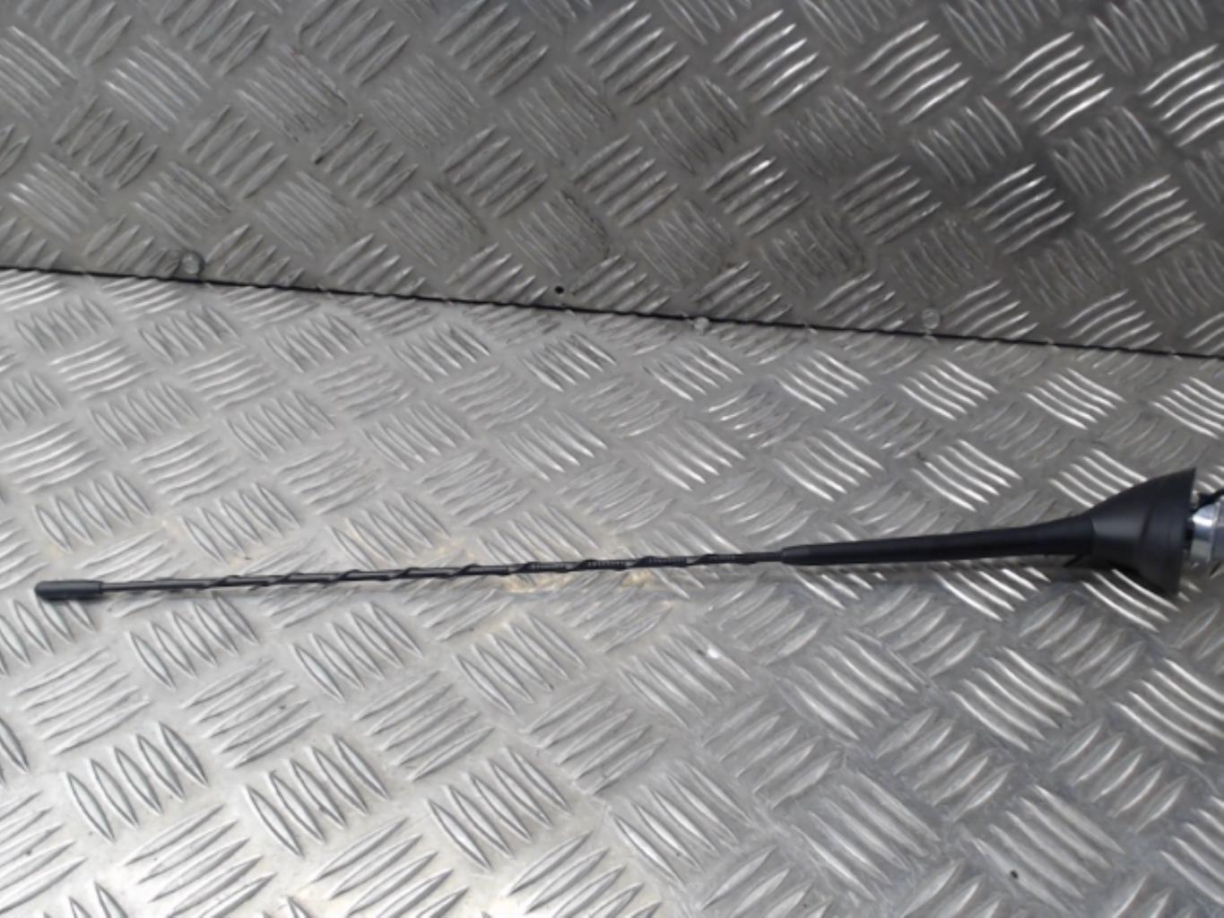 Antenne PEUGEOT 208 1 PHASE 2 Diesel - 1