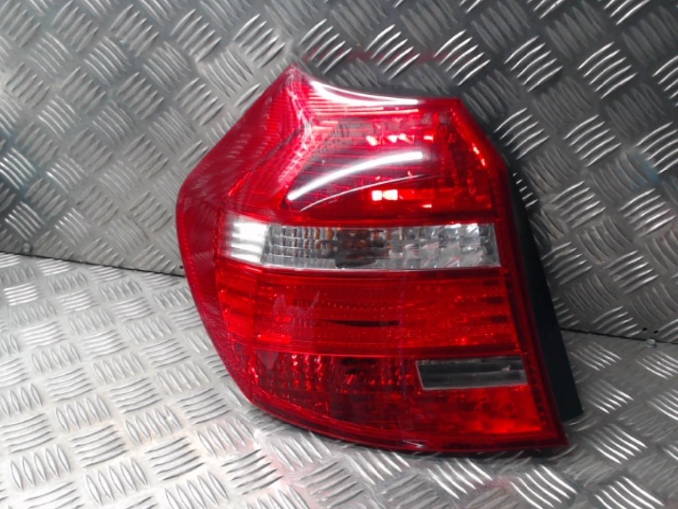 Fanale posteriore principale sinistro (luci) BMW SERIE 1 E87 PHASE 2 Diésel - 1
